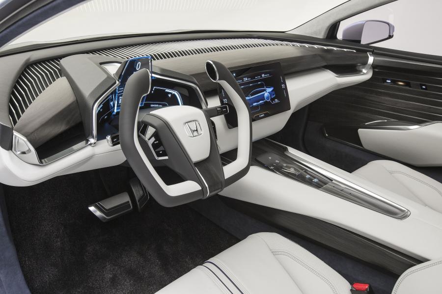  Honda FCV Concept 2014 года  (фото 29 из 38)